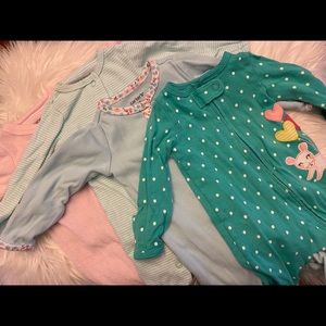 Carter’s infant newborn pajamas